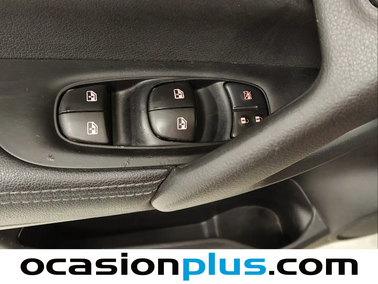 Foto Nissan QASHQAI Nissan Qashqai DIG-T 160 N-Connecta 4x2 DCT (160 CV)