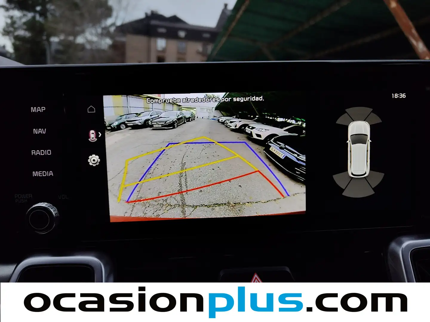 Foto KIA Sorento Kia Sorento 1.6 T-GDi HEV Drive 4x2 (230 CV) 7 Plazas