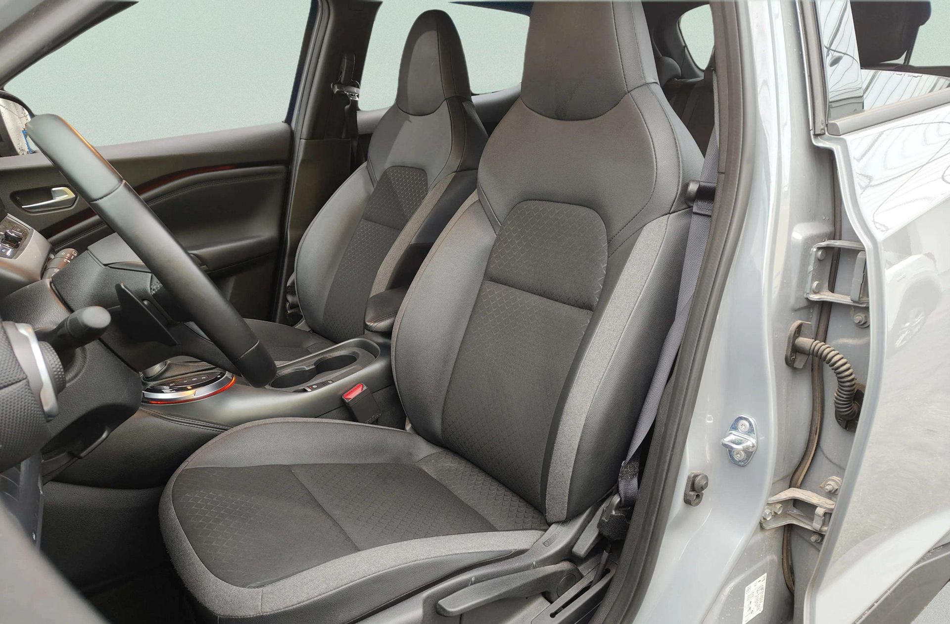 Nissan Juke DIG-T N-Connecta 4x2 DCT - foto 12