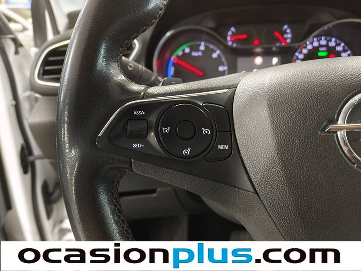 Foto Opel Grandland X PHEV Opel Grandland X 1.6 Turbo PHEV Ultimate 4x2 Auto (224 CV)