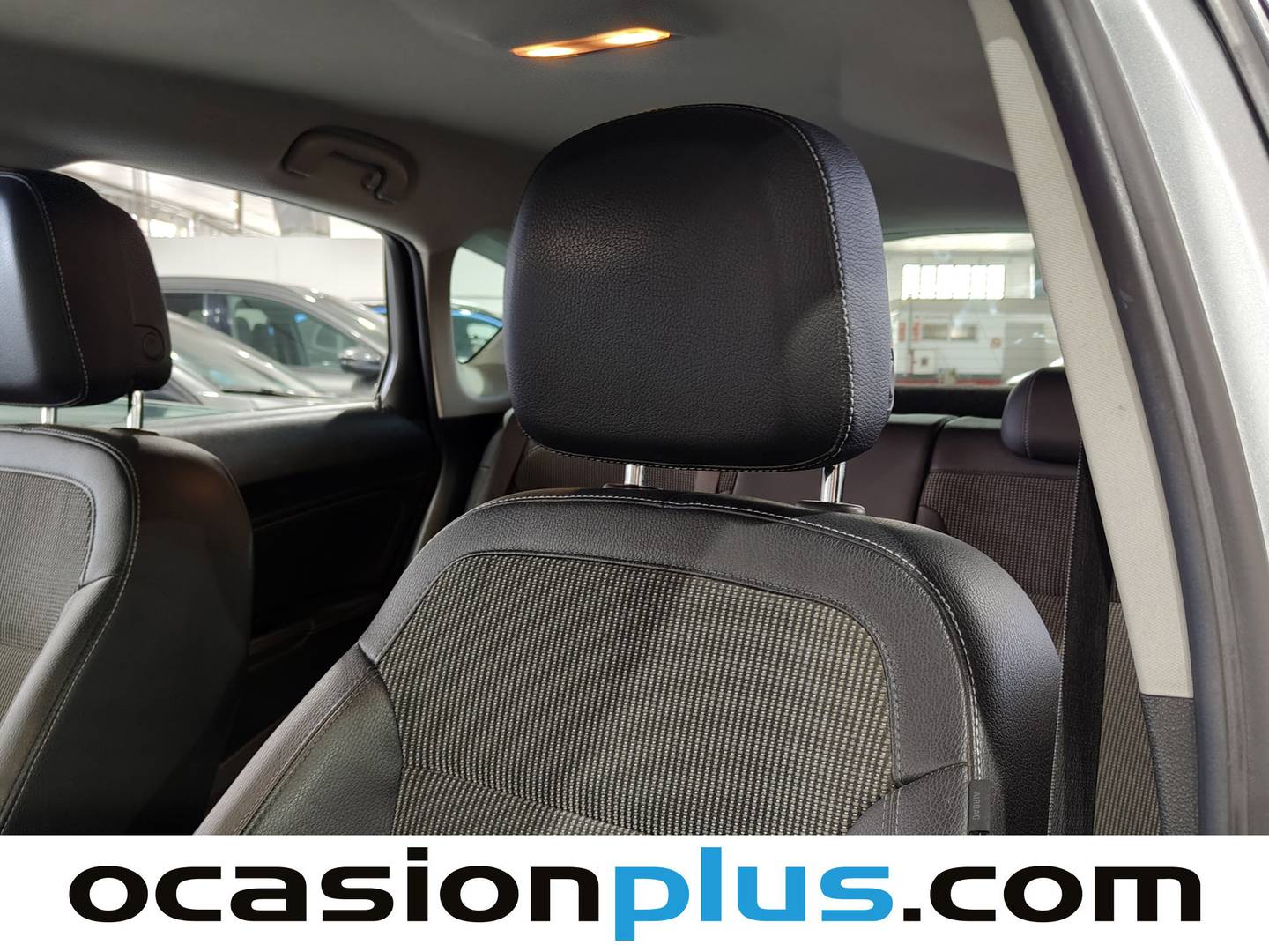 Extras y acabados del Opel Astra Opel Astra 1.7 CDTI Cosmo (110 CV)