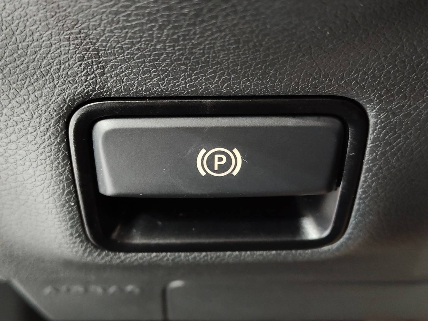 Foto Mercedes GLA Mercedes-Benz GLA 200 d Urban (136 CV) Pack AMG