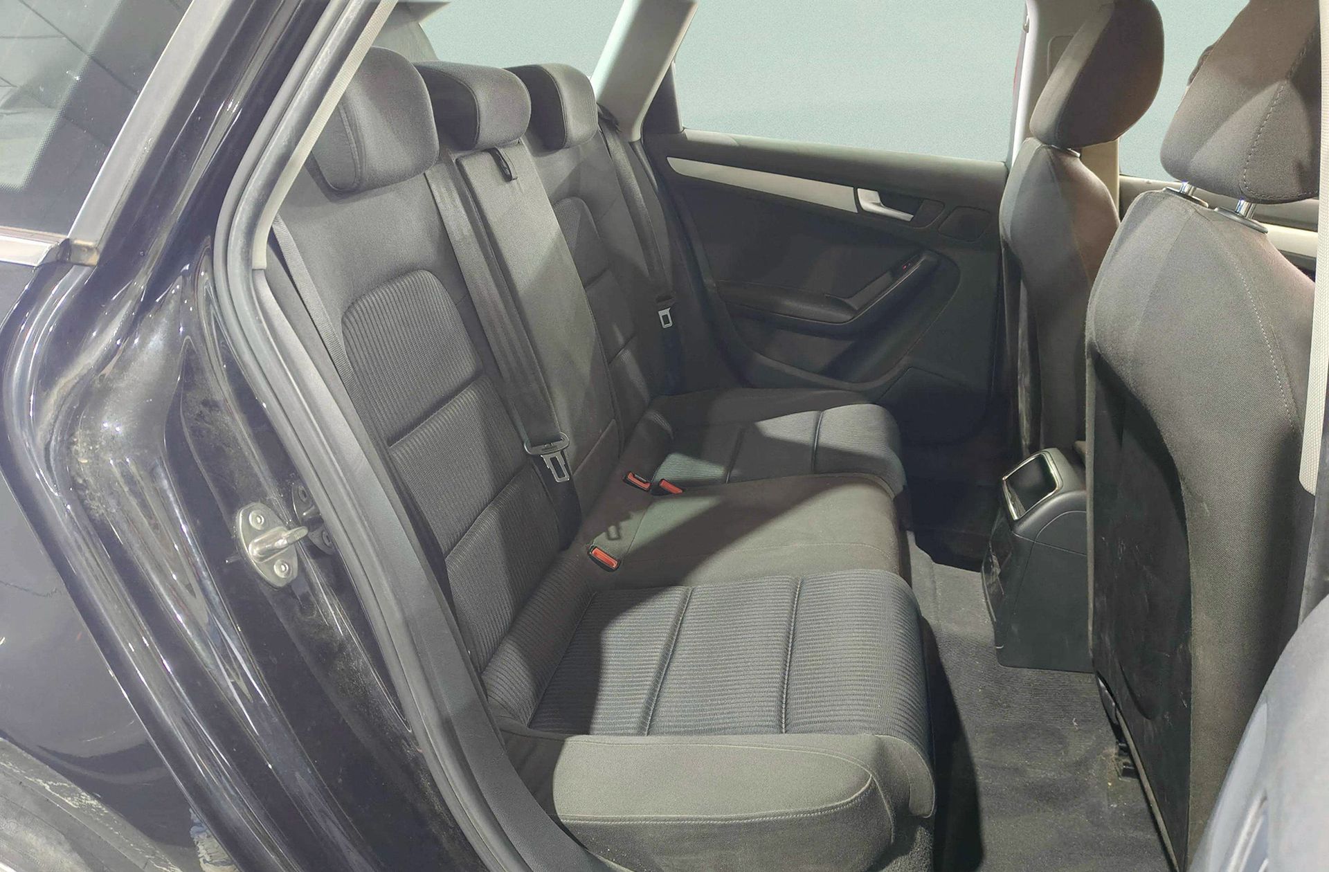 Audi A4 Avant 2.0 TDI DPF - foto 13
