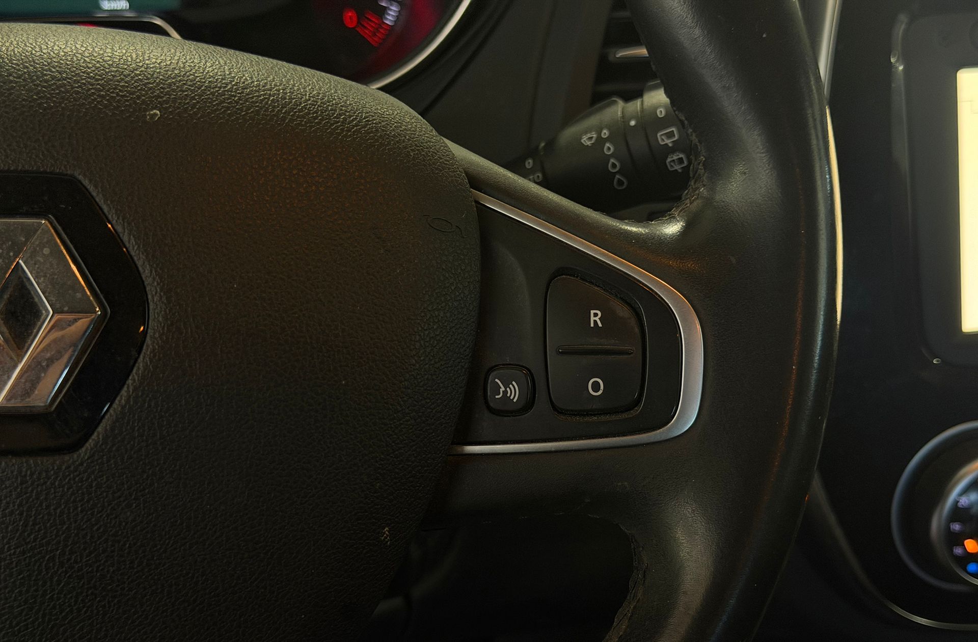 Renault Captur Zen TCe GPF EDC - foto 28