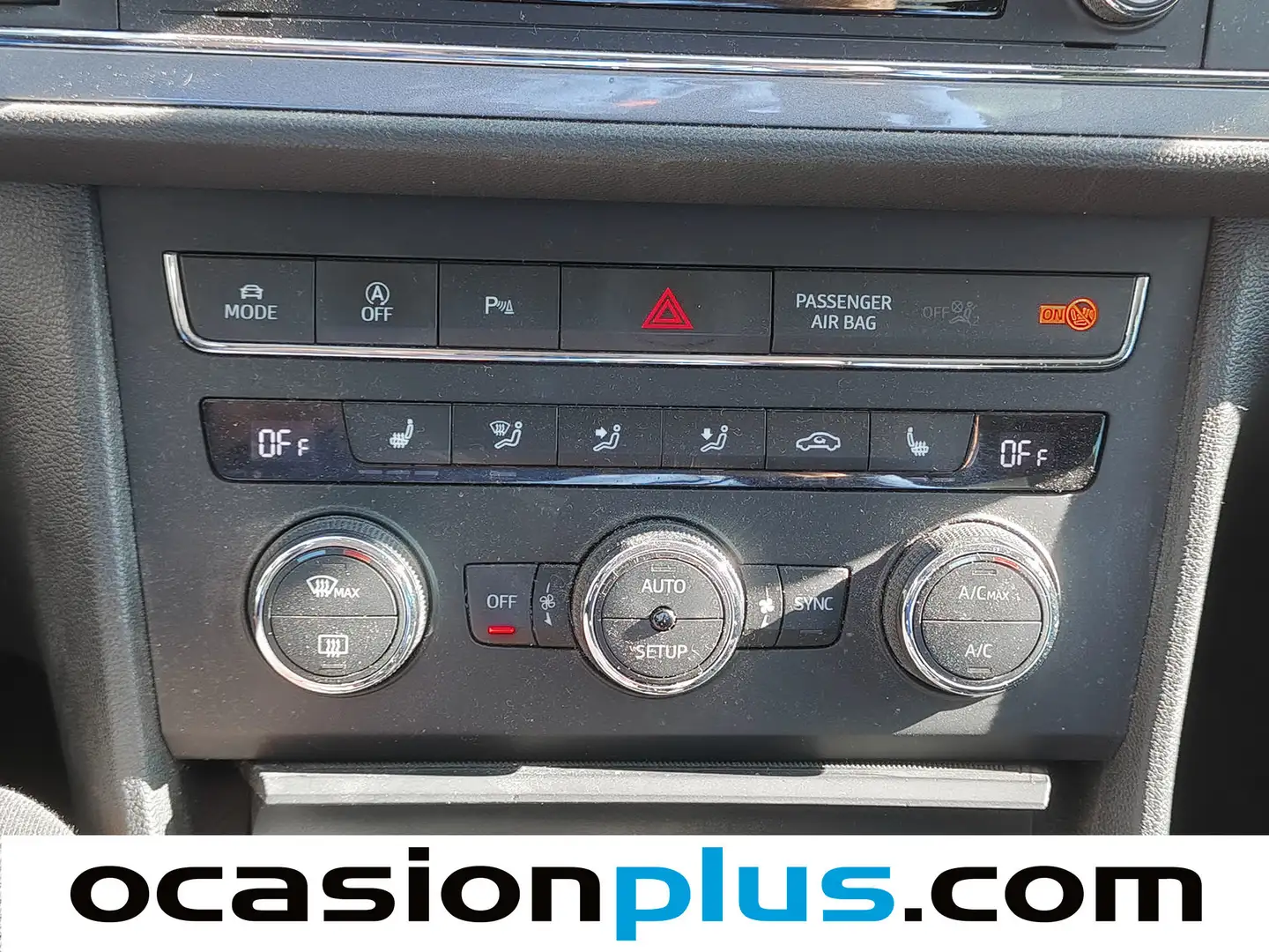 Foto Seat León SEAT León 2.0 TDI S&S FR DSG (150 CV)