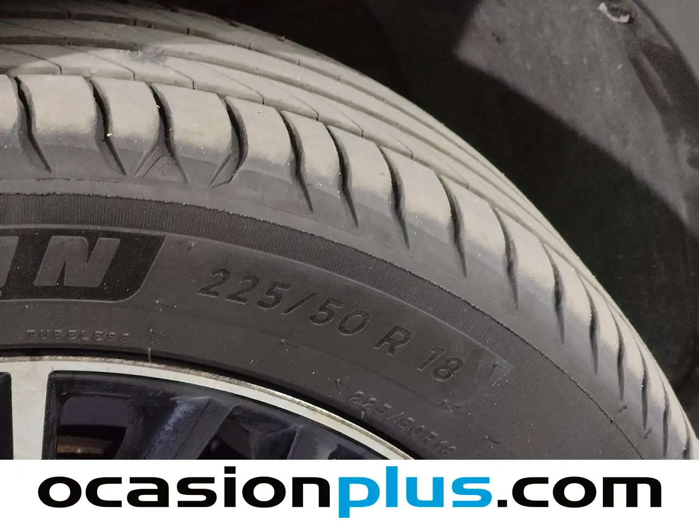 Foto Toyota C-HR Toyota C-HR 1.8 125H Dynamic Plus (122 CV)