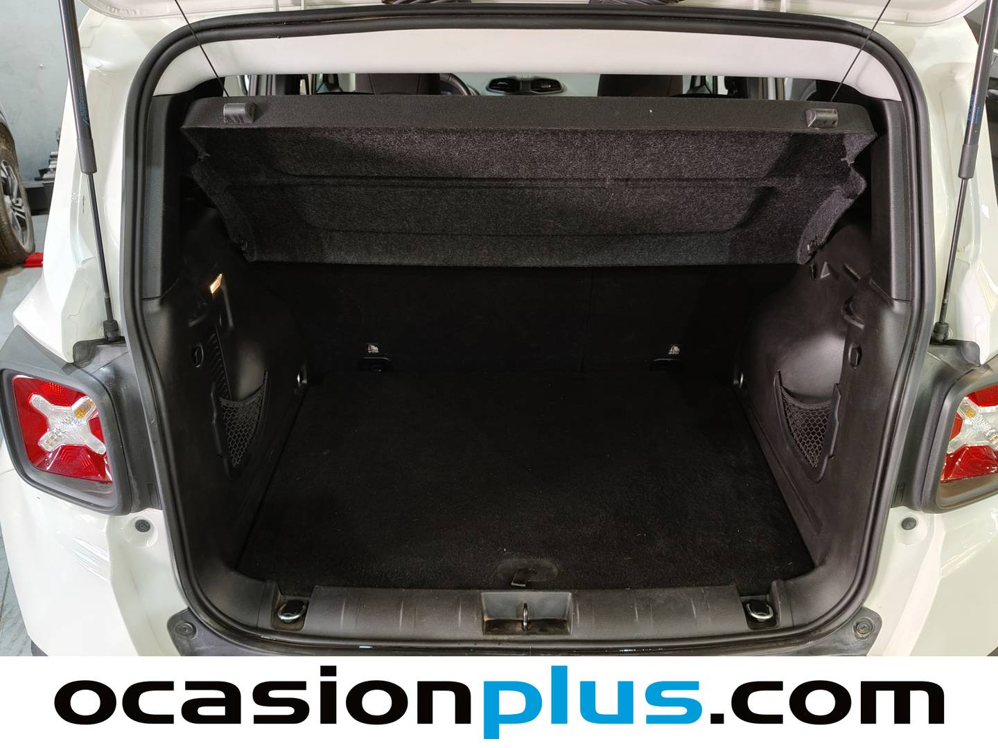 Foto asientos delanteros Jeep Renegade Jeep Renegade 2.0 Multijet Longitude Active Drive 4x4 (120 CV)