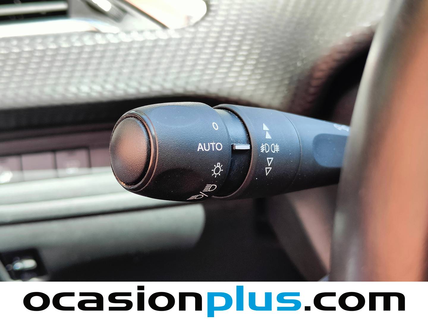 Accesorios del Peugeot 2008 Peugeot 2008 PureTech 110 Allure EAT6 (110 CV)