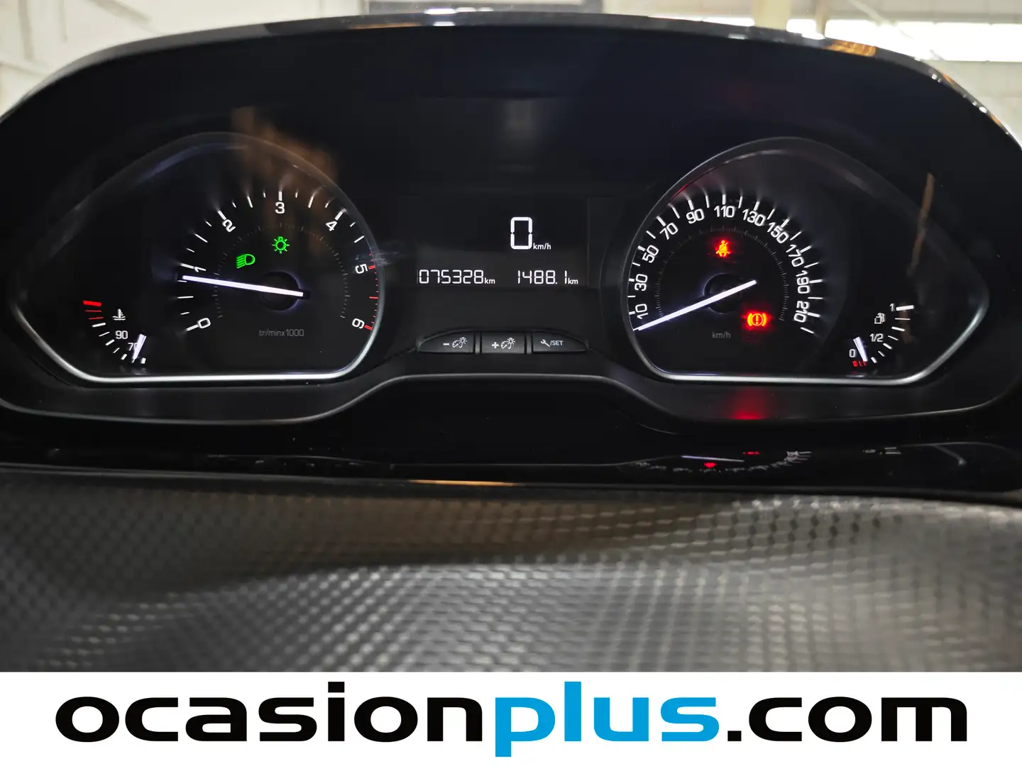 Foto Peugeot 2008 Peugeot 2008 BlueHDi 100 S&S Style (100 CV)