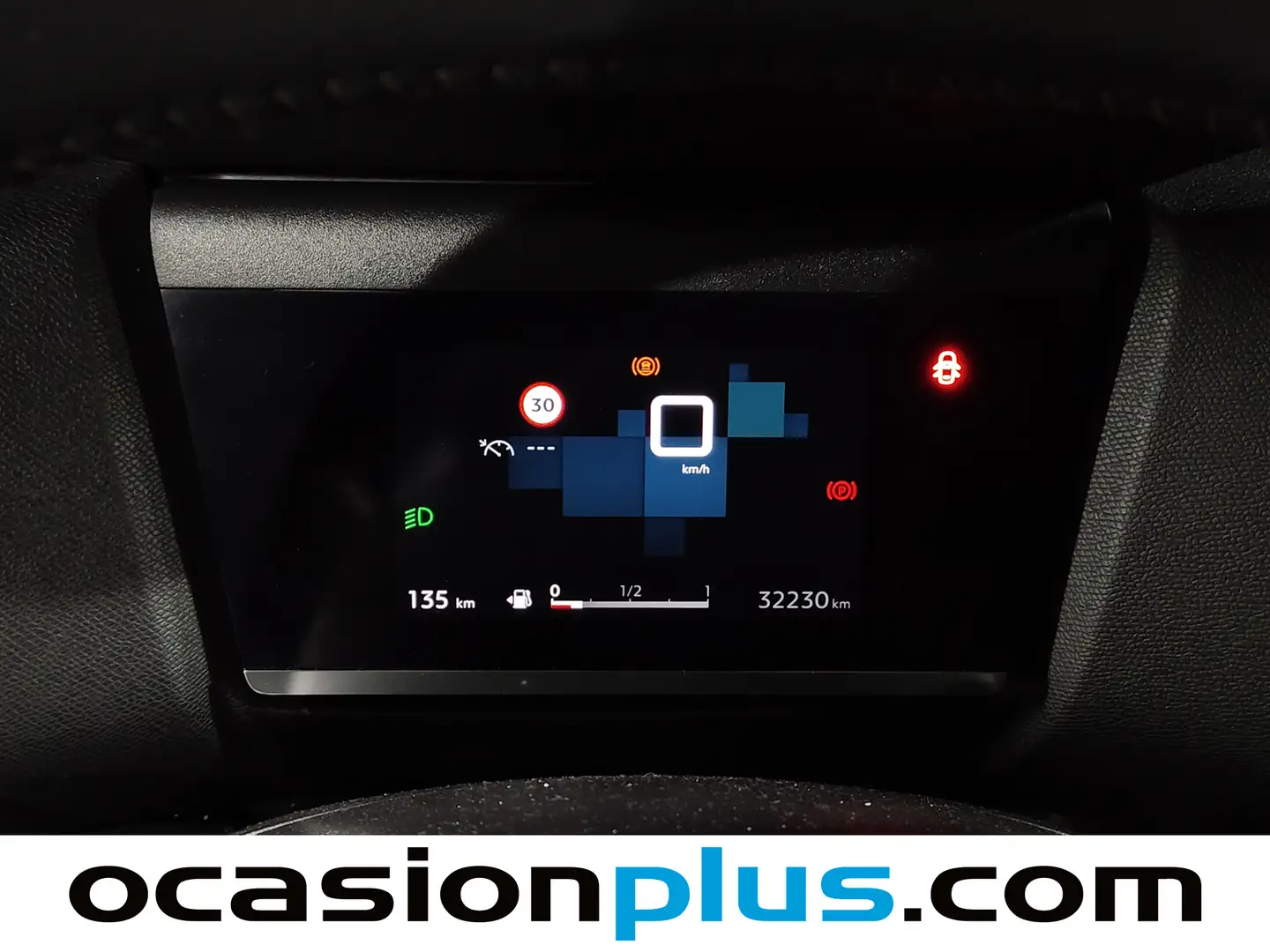 Foto Citroën C4 X Citroen C4 X PureTech 100 S&S 6v You (102 CV)