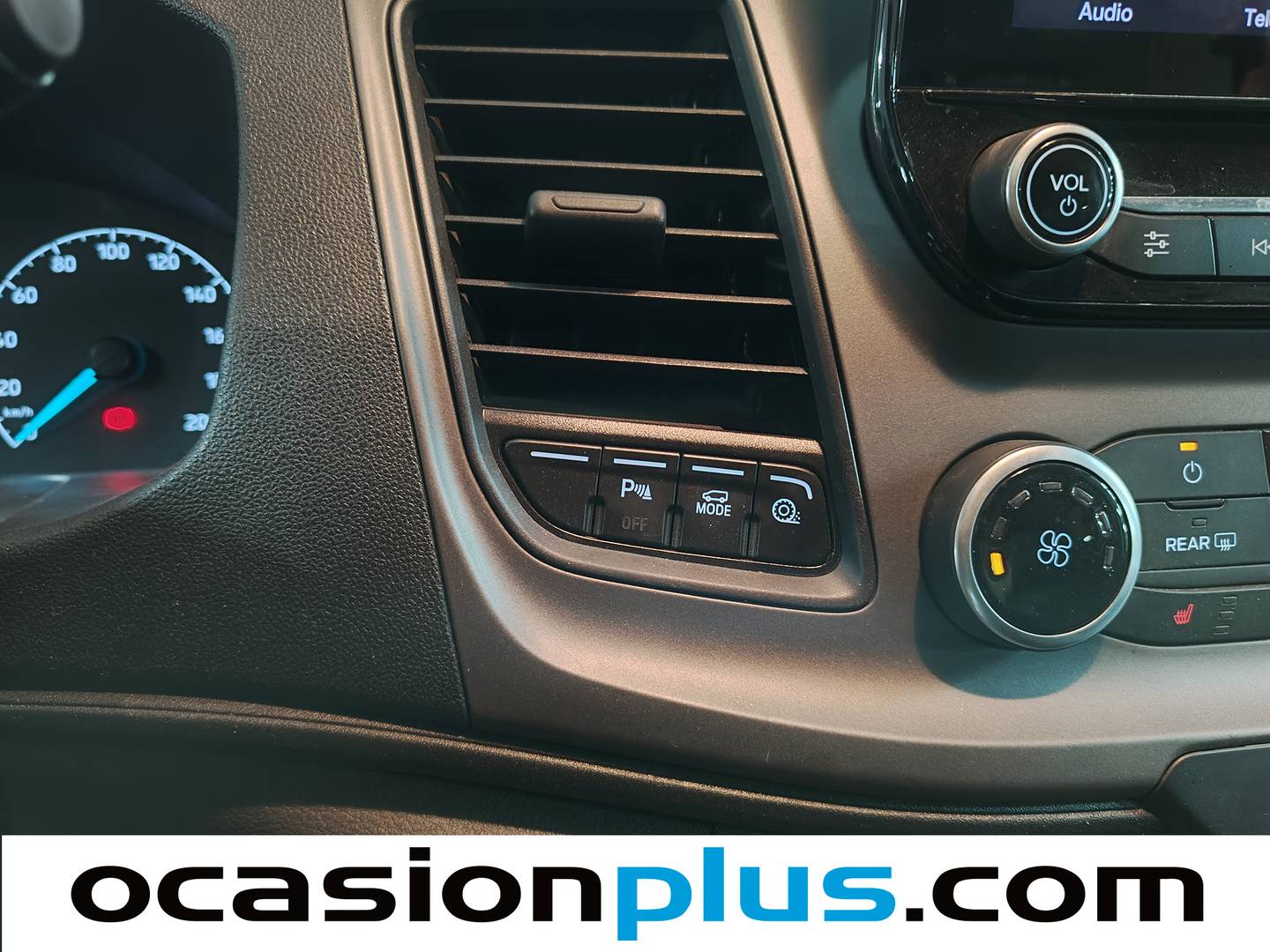 Equipamiento del Ford Transit Custom Ford Transit Custom Kombi 2.0 TDCI MHEV 320 L2 Trend (170 CV) 8 Plazas