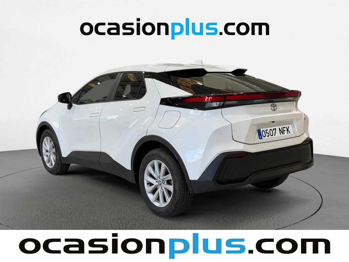 Foto trasera Toyota C-HR Toyota C-HR 1.8 140H Active (140 CV) izquierda