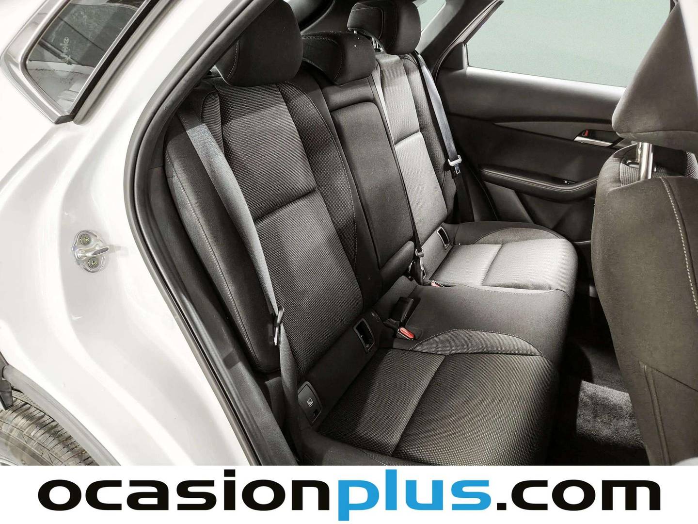 Foto Mazda CX-30 Mazda CX-30 2.5 e-Skyactive G MHEV Prime-Line AT (140 CV)