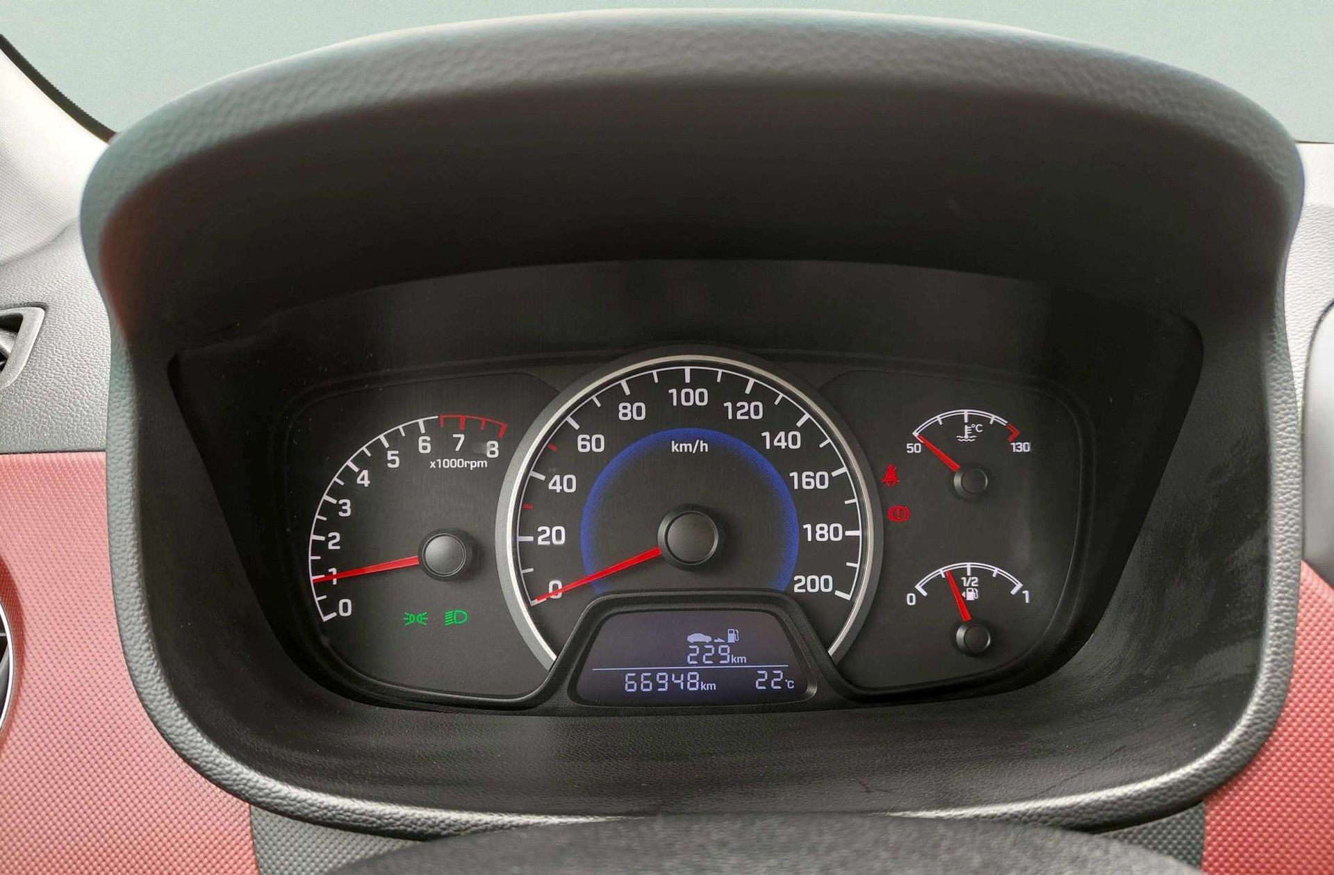 Hyundai i10 1.2 Tecno Edition - foto 19