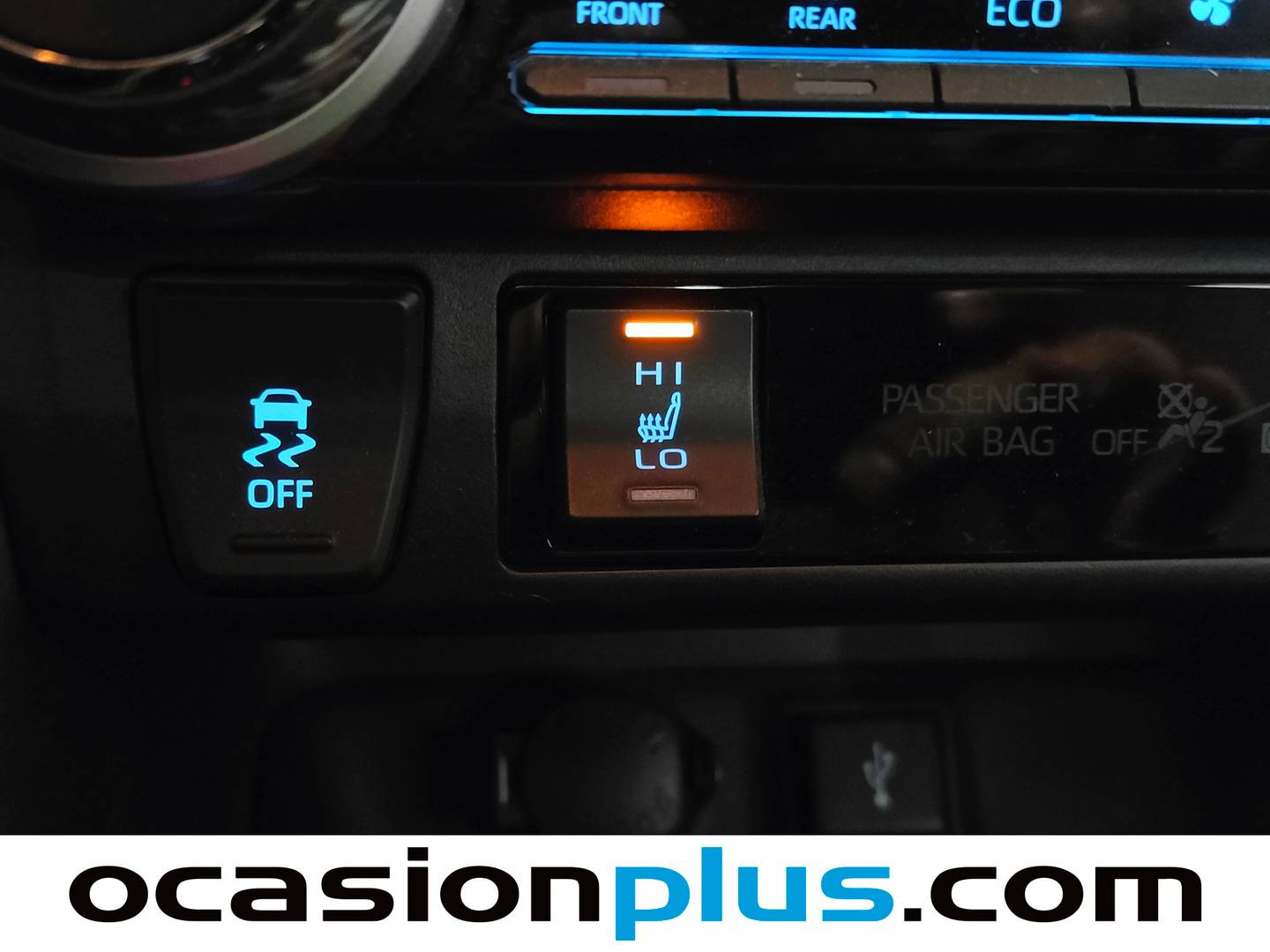Equipamiento del Toyota Rav4 Toyota Rav4 2.5l hybrid Luxury 4WD (222 CV)