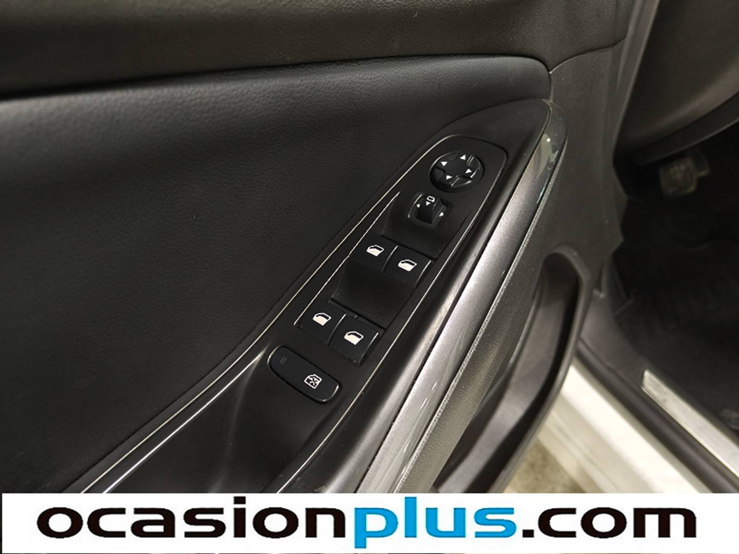 Foto Opel Grandland X PHEV Opel Grandland X 1.6 Turbo PHEV Ultimate 4x2 Auto (224 CV)