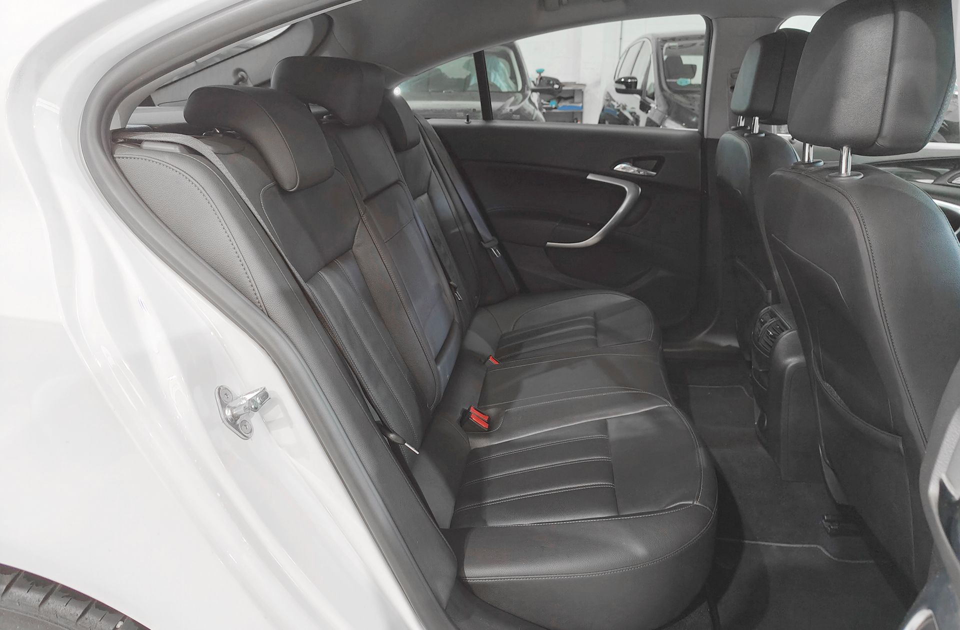 Opel Insignia 1.6 CDTI ecoFlex Excellence - foto 19