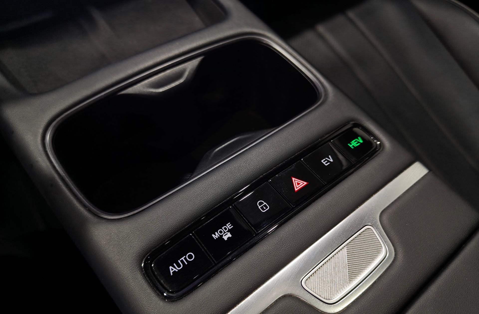 Jaecoo 7 1.5 T-GDi PHEV +1DHT Exclusive FWD - foto 38