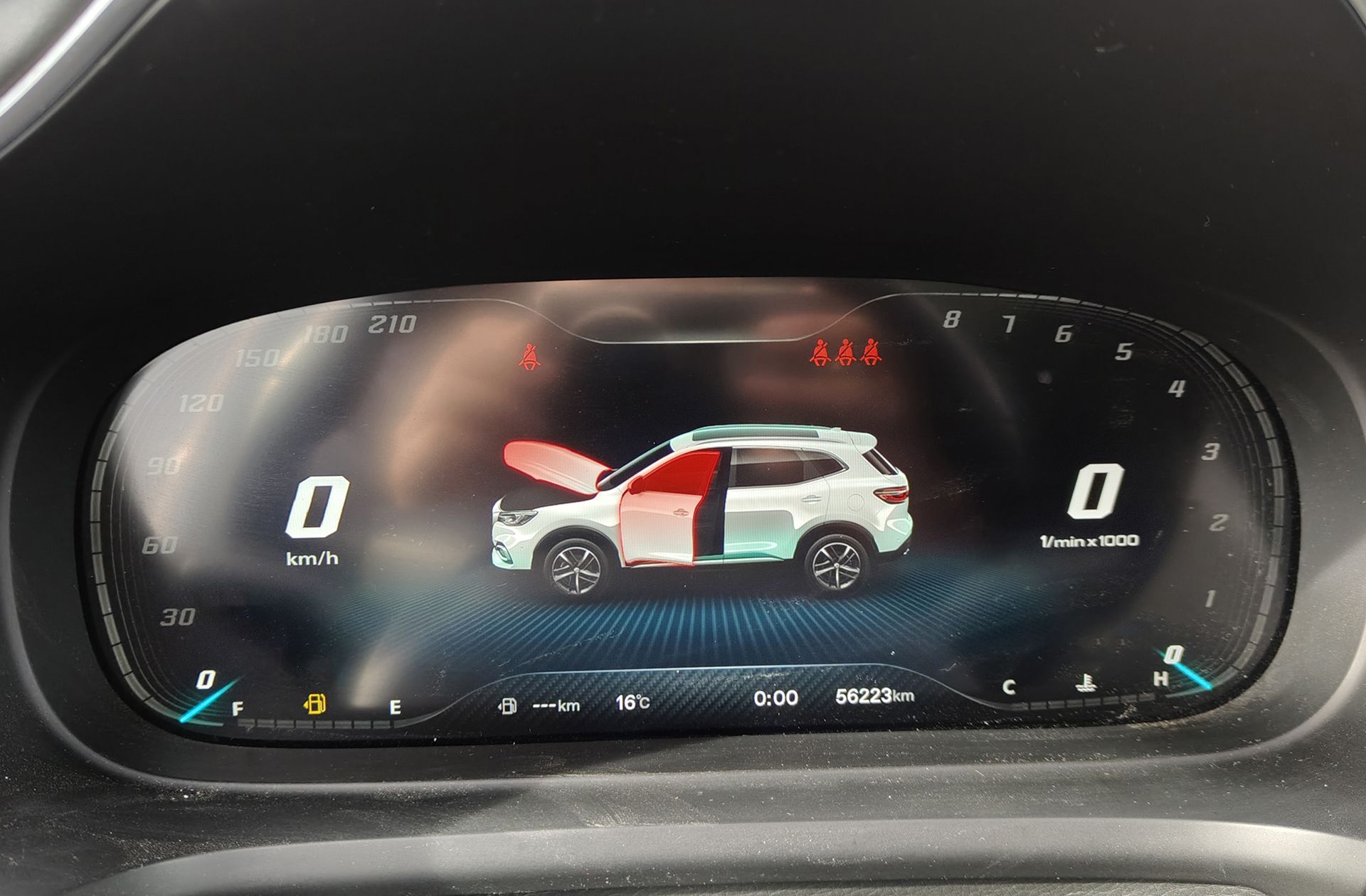 MG HS 1.5 Turbo GDI Luxury - foto 23