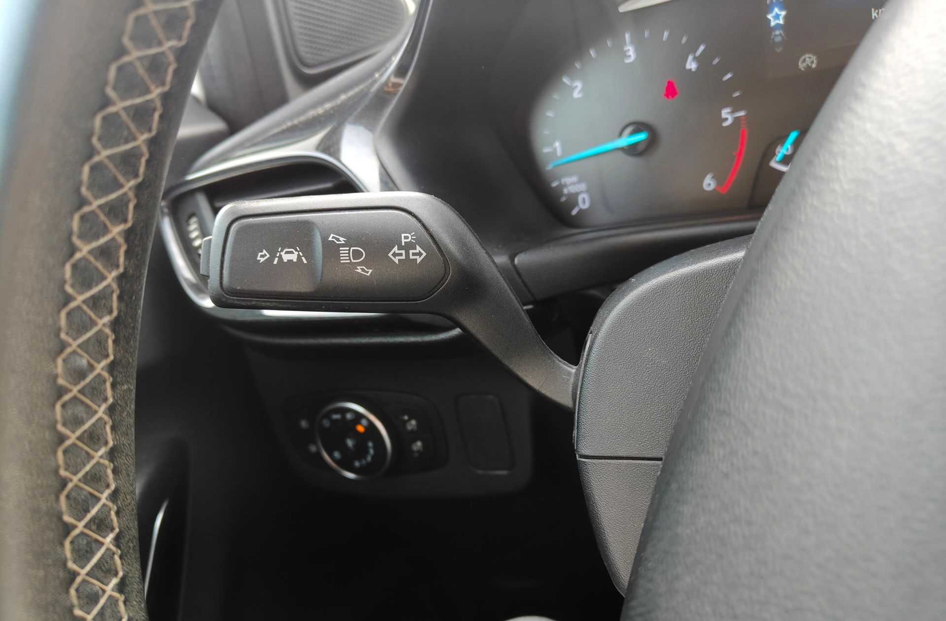 Ford Puma 1.5 EcoBlue Titanium - foto 30