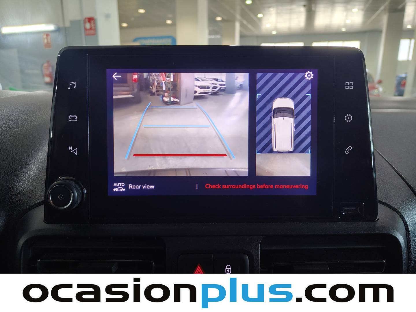 Equipamiento del Citroën Berlingo Citroën Berlingo BlueHDi 130 S&S Talla M Shine Business (130 CV)