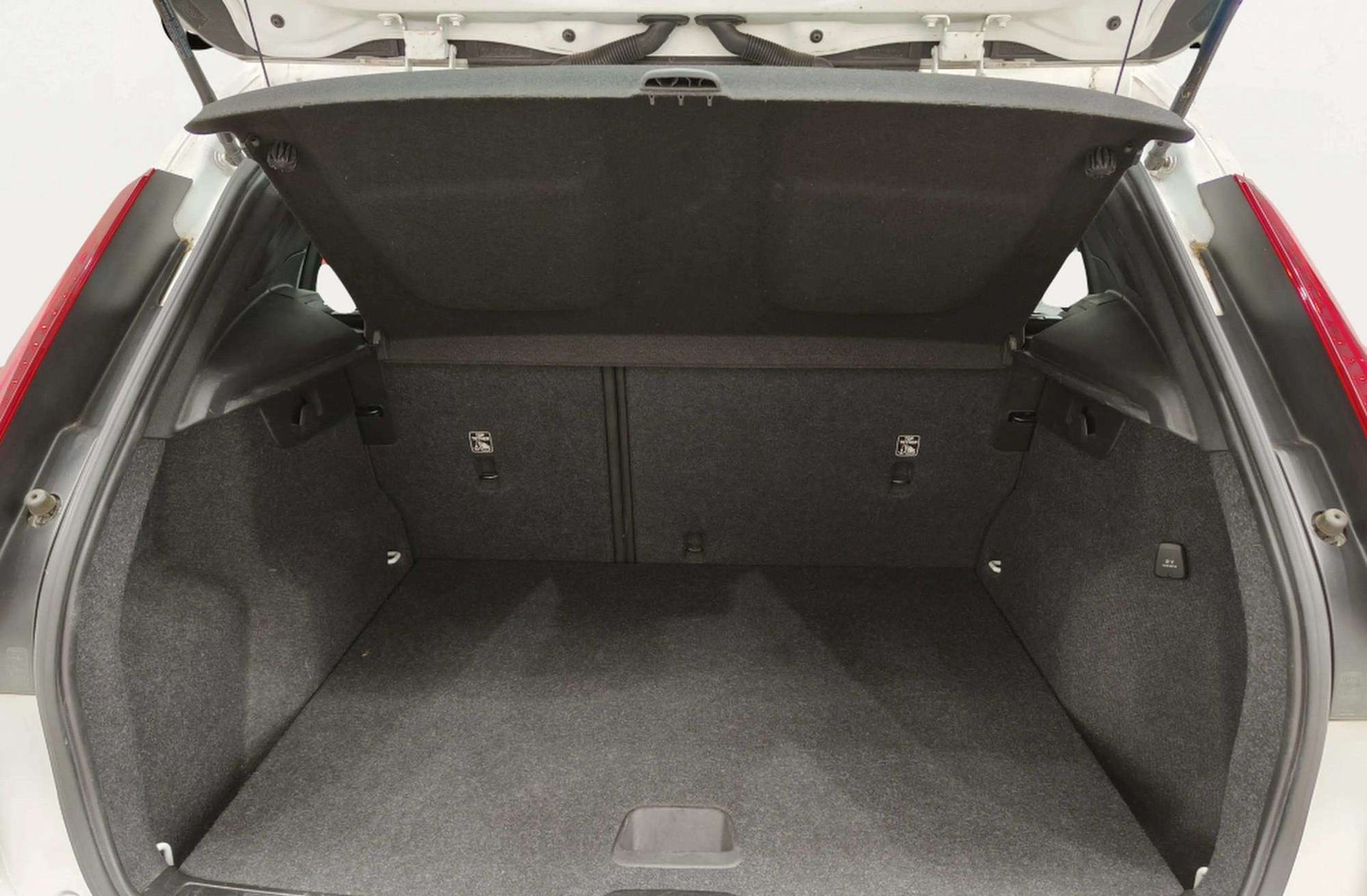 Volvo XC40 T2 Momentum Core - foto 18