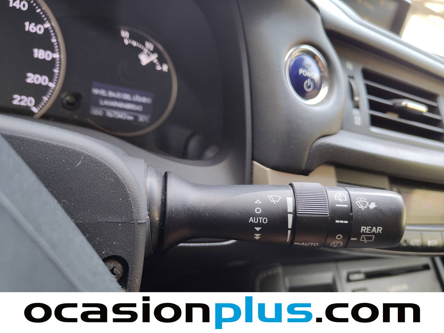 Foto Lexus CT Lexus CT 200h Executive Tecno (136 CV)