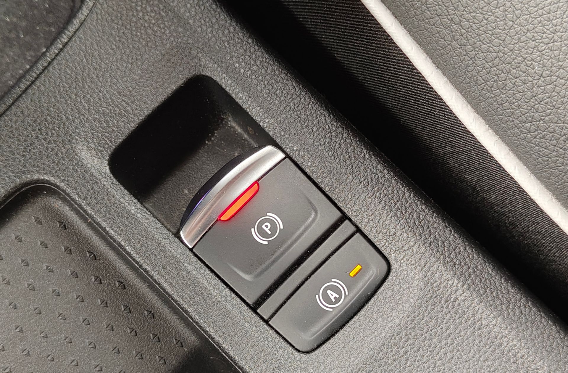 Renault Captur Zen E-Tech Híbrido enchufable - foto 33