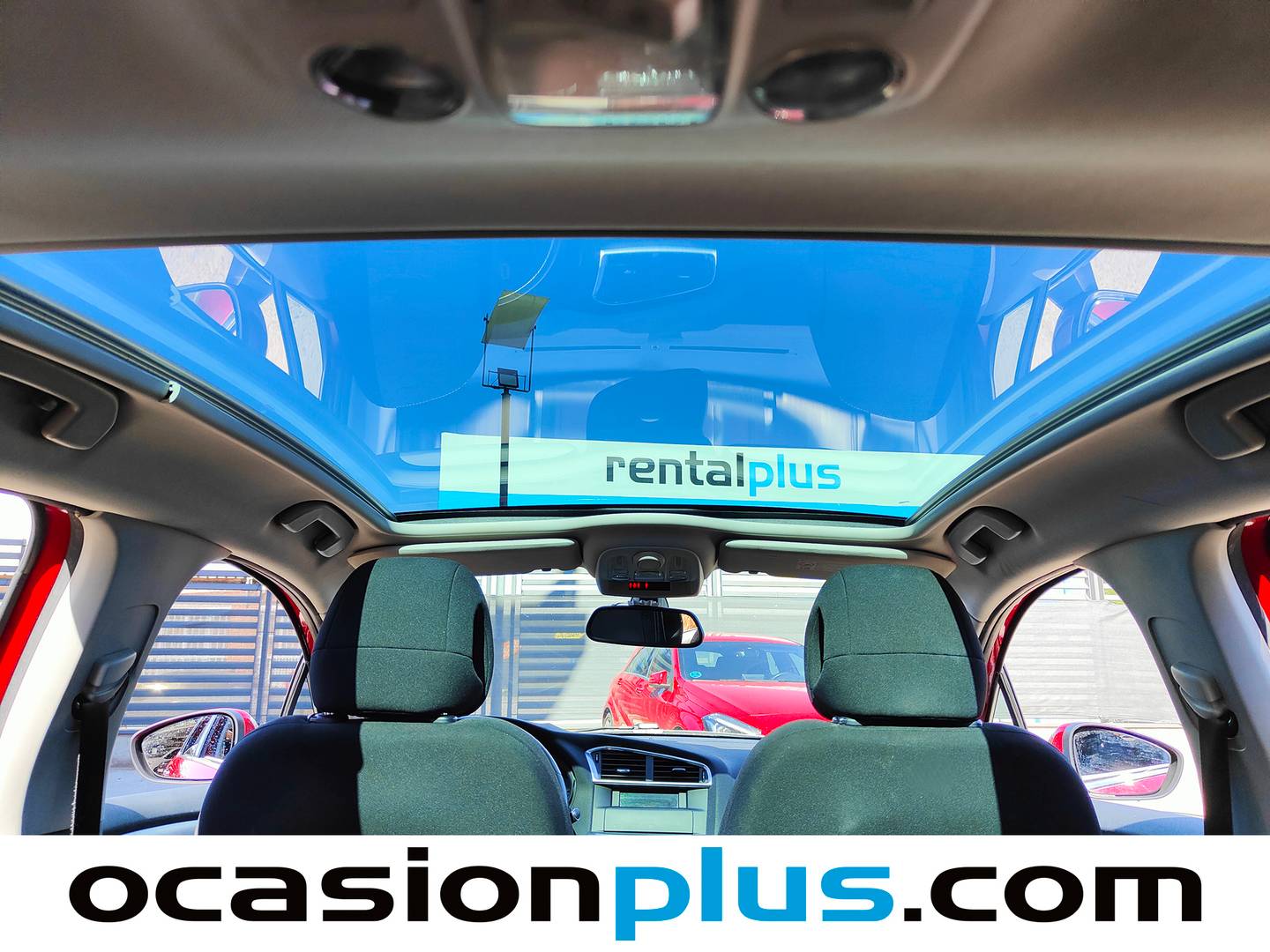 Extras y acabados del Citroën C4 Citroën C4 1.6 HDI Seduction (92 CV)