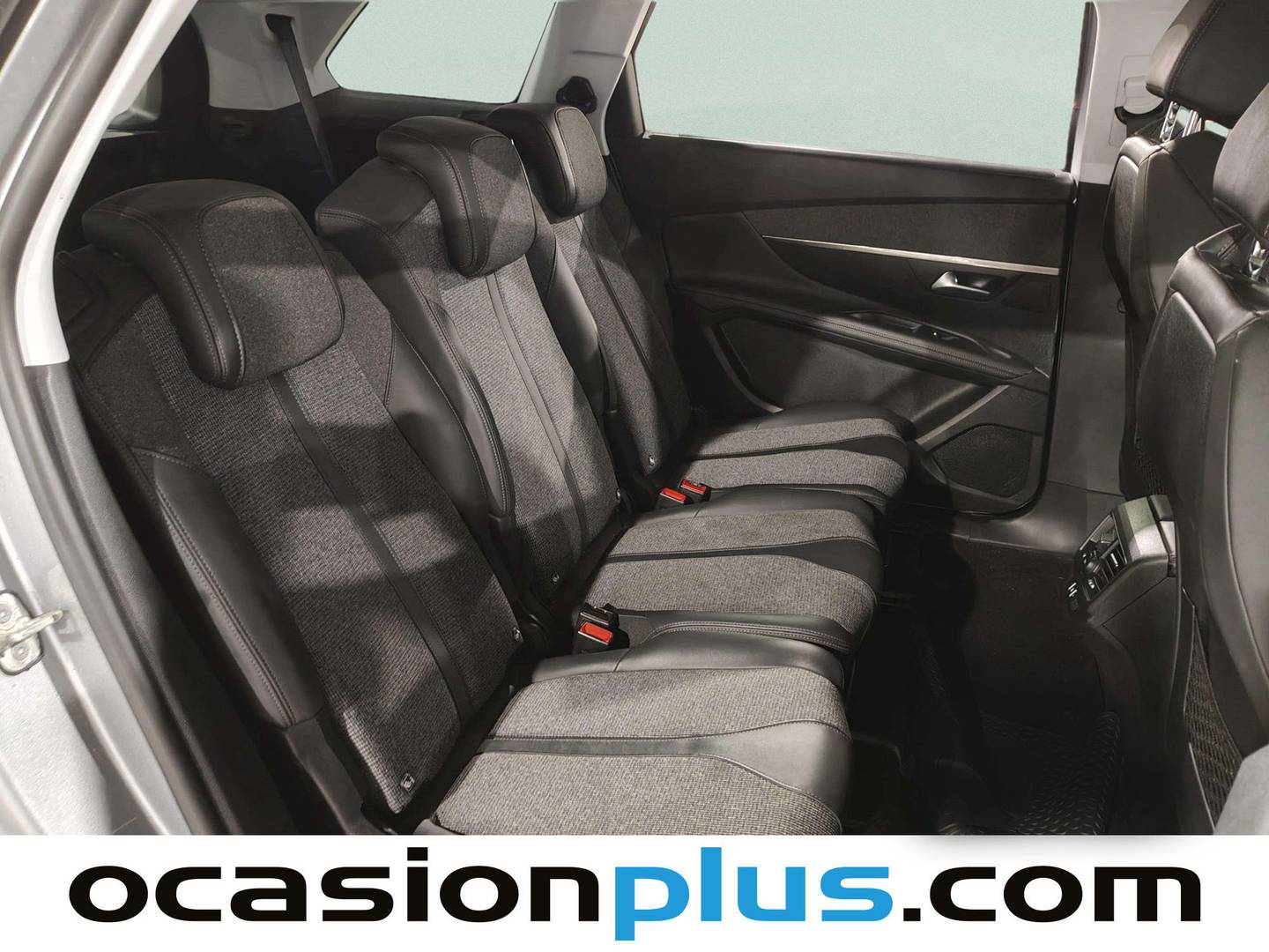 Peugeot 5008 Peugeot 5008 BlueHDi 130 S&S Allure (130 CV) 7 Plazas km 0