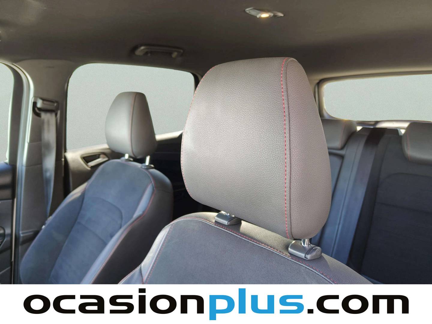 Extras y acabados del Ford Kuga Ford Kuga 1.5 EcoBoost ST-Line 4x2 (120 CV)