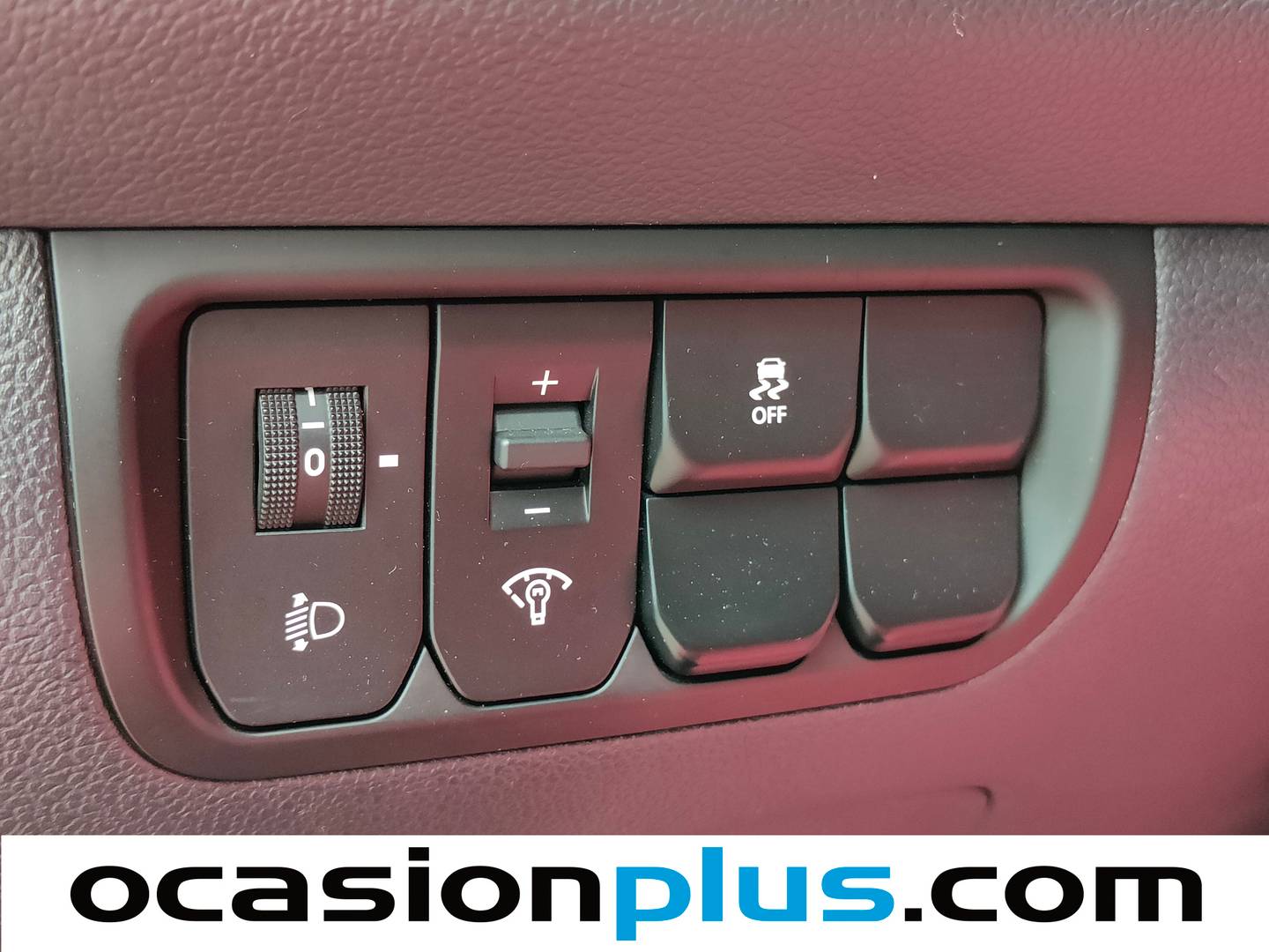 Equipamiento del KIA Rio KIA Rio 1.1 CRDi WGT Tech (75 CV)