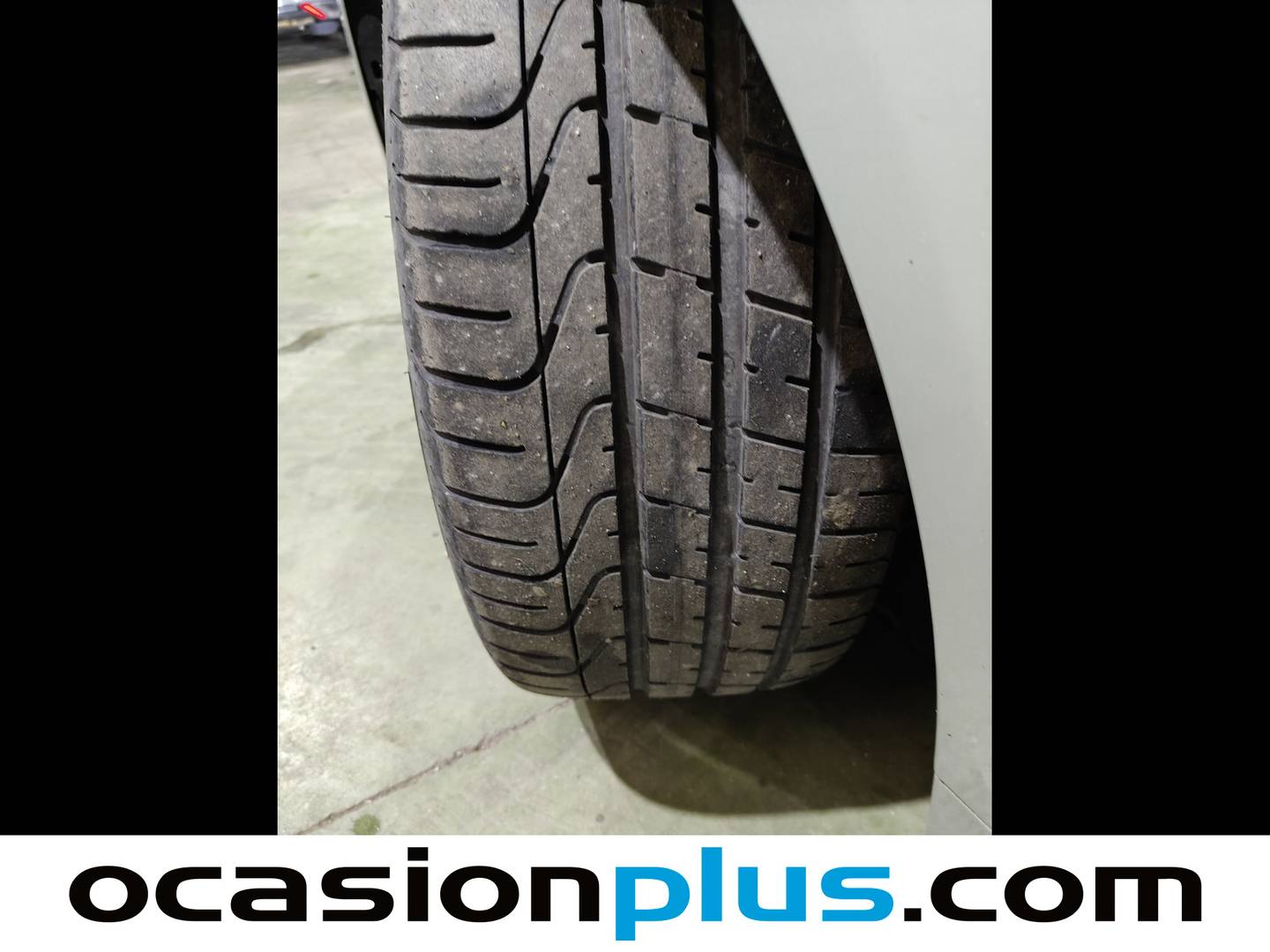 Foto Jaguar F-Type Jaguar F-TYPE Coupe 2.0 i4 R-Dynamic Auto 221 kW (300 CV)