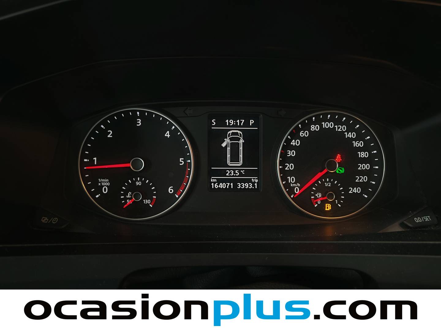 Foto Volkswagen Caravelle Volkswagen Caravelle Comfortline 2.0 TDI Corto BMT (150 CV) DSG 7 Plazas