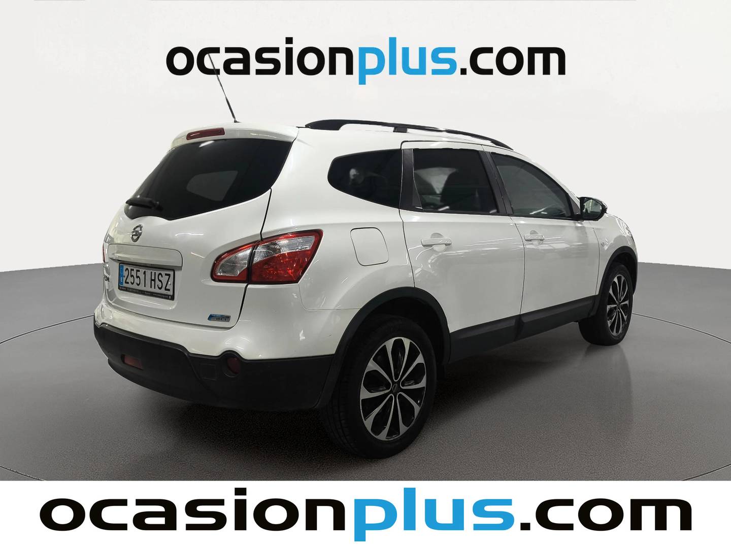 Foto trasera Nissan QASHQAI+2 Nissan Qashqai+2 1.6 dCi S&S Tekna Sport 4x2 (130 CV) 7 Plazas derecha