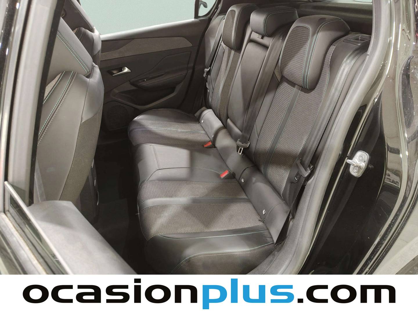 Foto asientos traseros Peugeot 308 Peugeot 308 PureTech 130 S&S Allure EAT8 (130 CV)