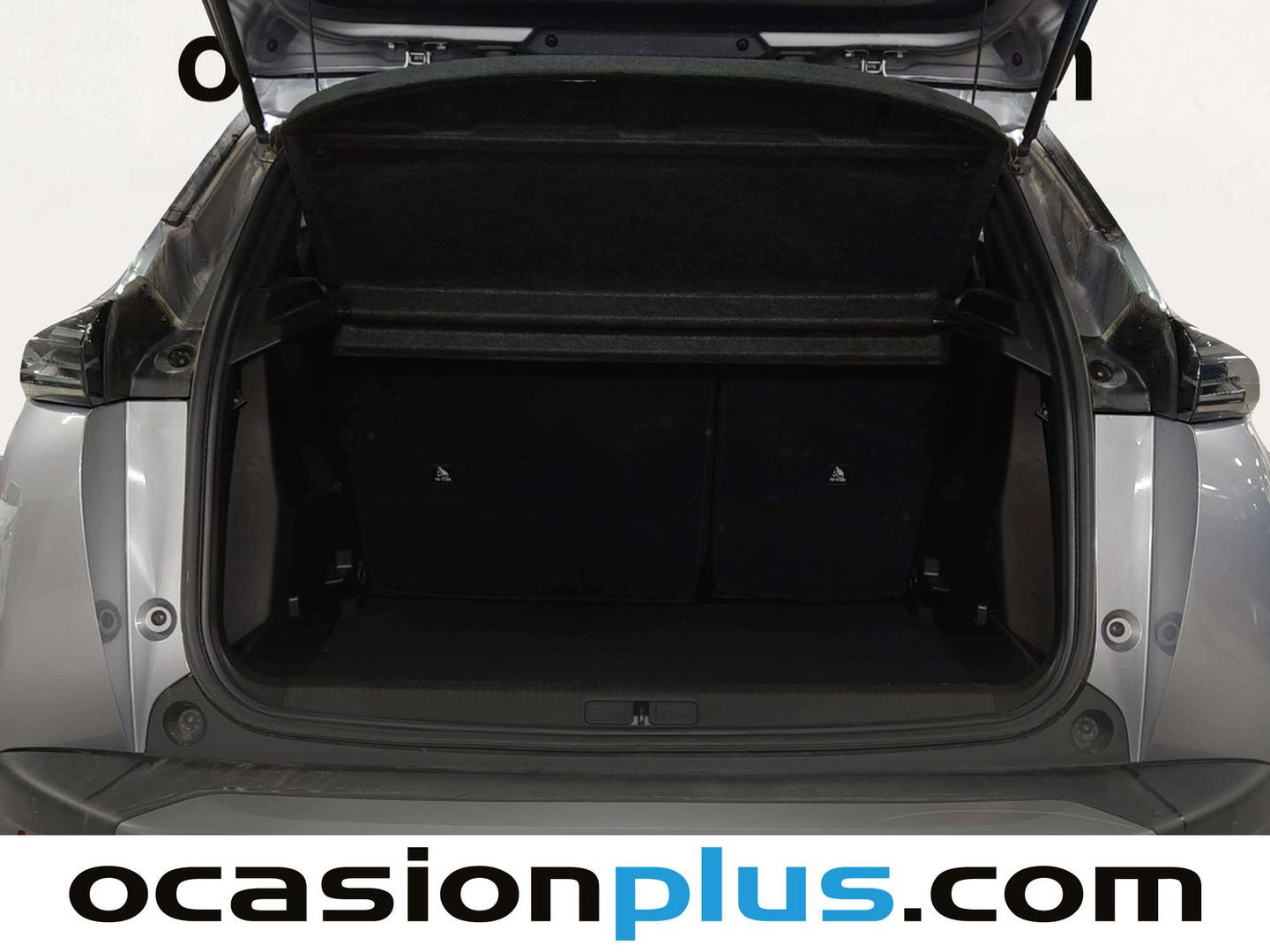 Foto asientos delanteros Peugeot 2008 Peugeot 2008 Allure Hybrid eDCS6 (145 CV)