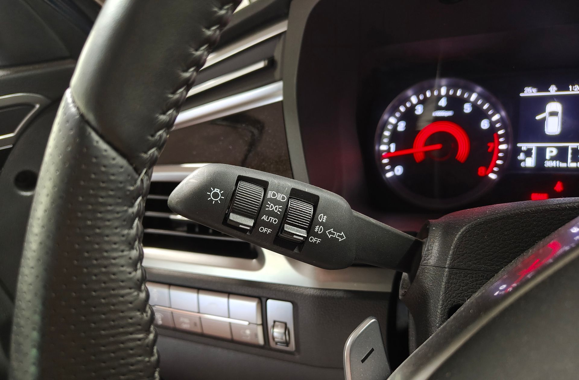 SsangYong Korando G15T Urban Plus GSR - foto 25