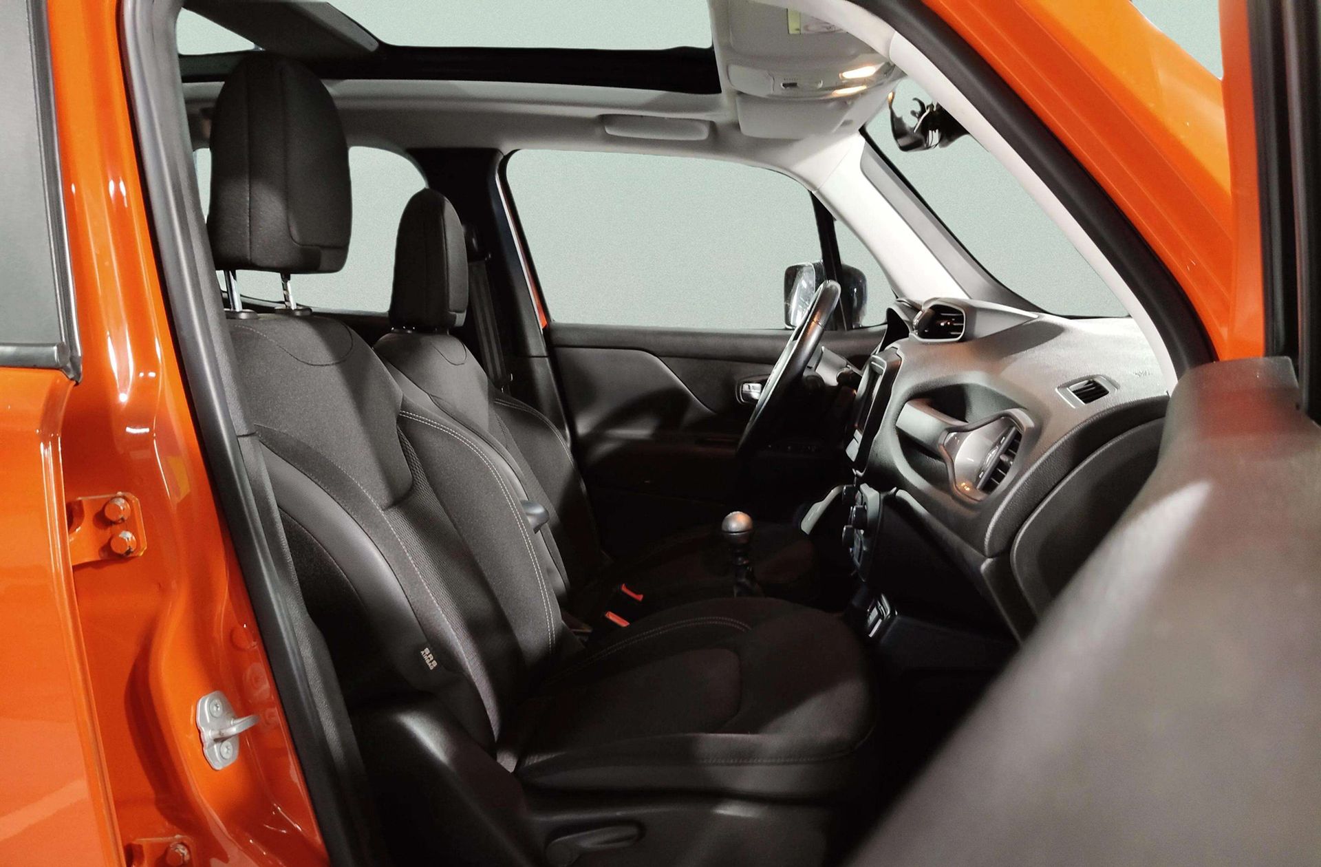 Jeep Renegade 1.4 MultiAir Limited 4x2 - foto 18