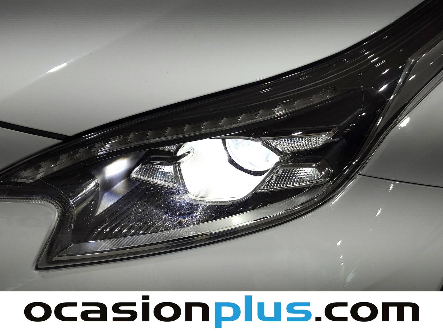 Foto KIA XCeed Kia XCeed 1.5 MHEV iMT Tech (160 CV)