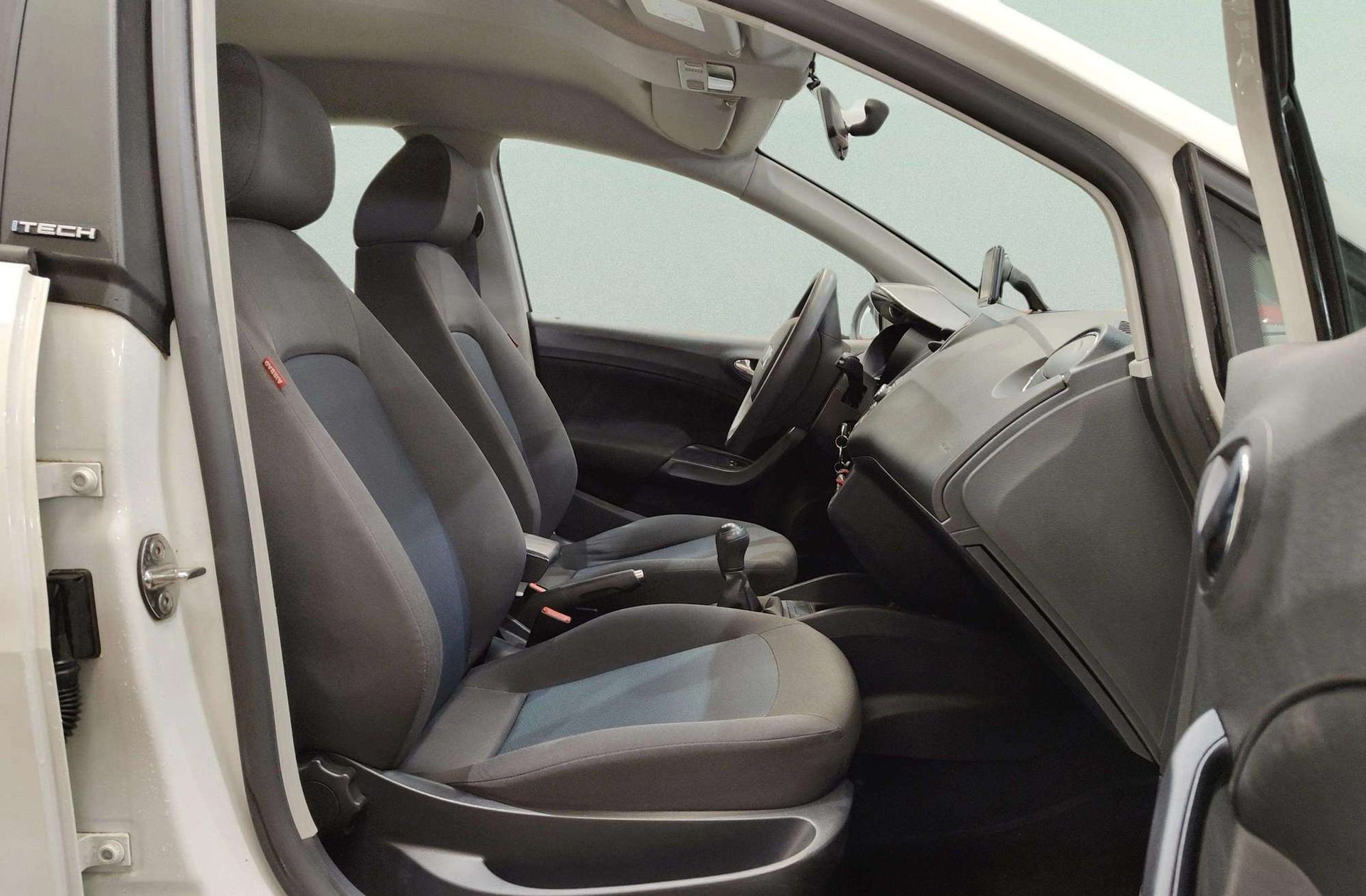 SEAT Ibiza 1.2 TSI Reference ITech 30 Aniversario - foto 16