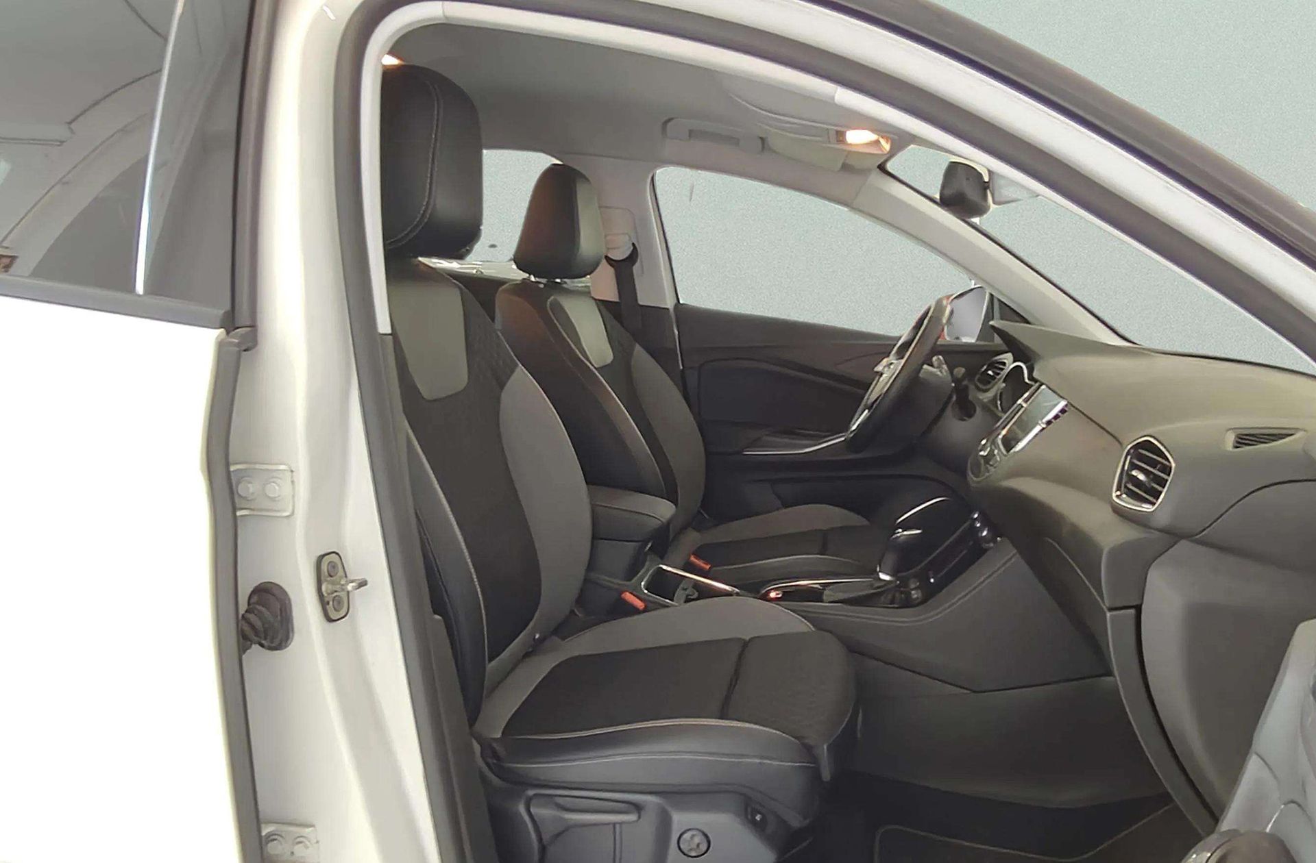 Opel Grandland 1.2 Turbo Ultimate - foto 16
