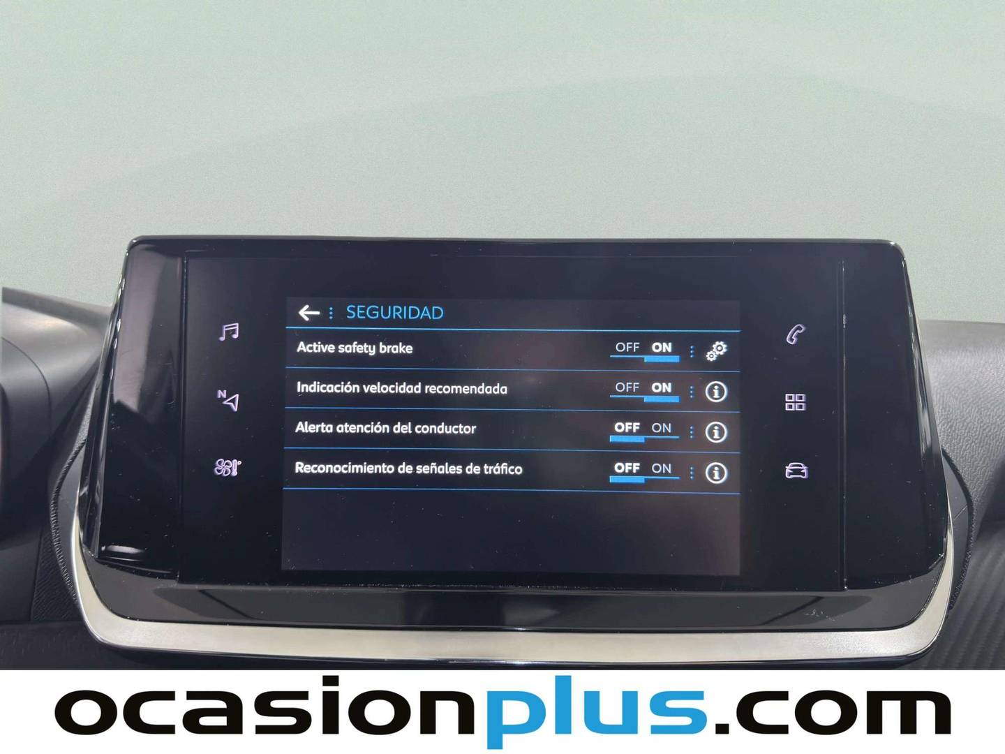 Foto Peugeot 2008 Peugeot 2008 PureTech 100 S&S Allure (100 CV)