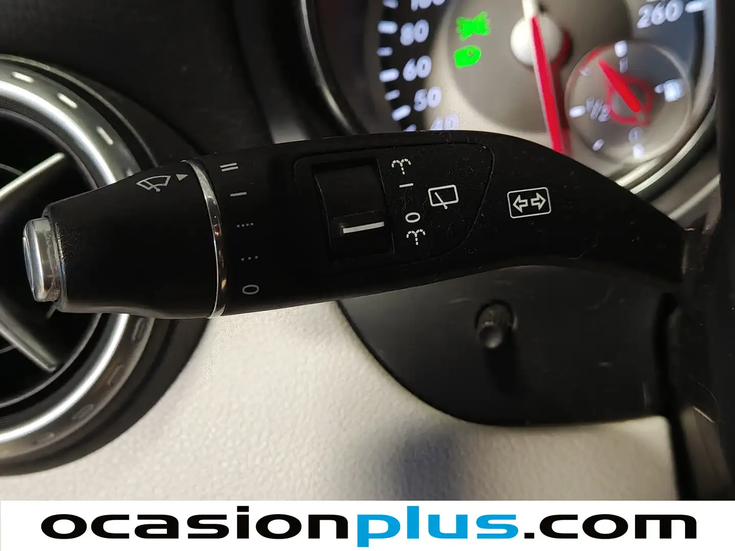 Foto Mercedes GLA Mercedes-Benz GLA 220 d Urban 4Matic (177 CV)