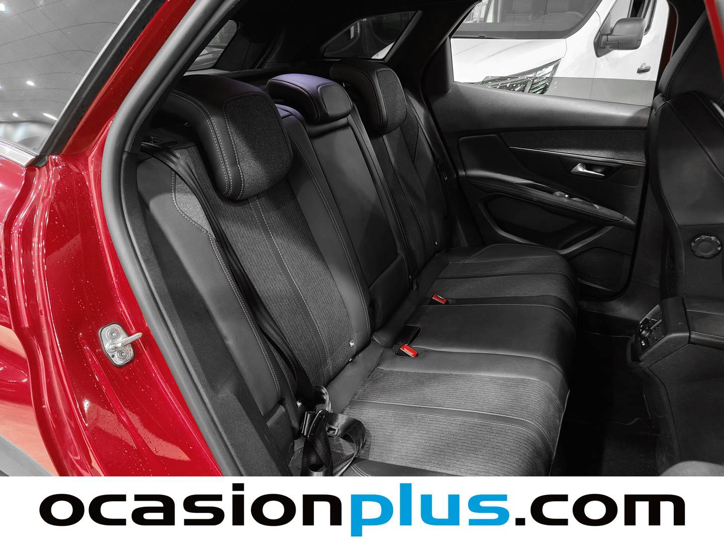 Foto Peugeot 3008 Peugeot 3008 BlueHDI 130 S&S GT Line EAT8 96 kW (130 CV)