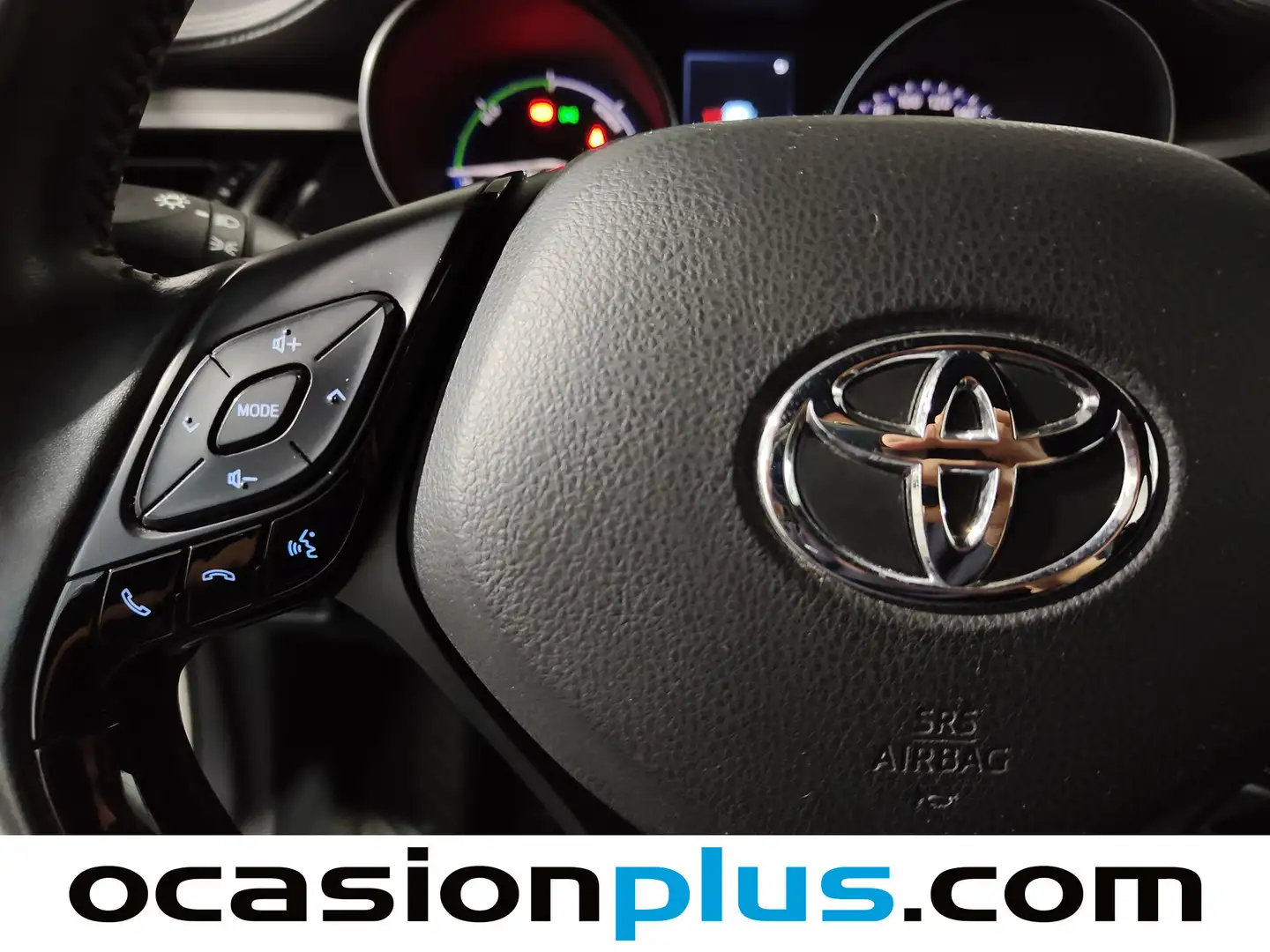 Foto Toyota C-HR Toyota C-HR 1.8 125H Active (122 CV)