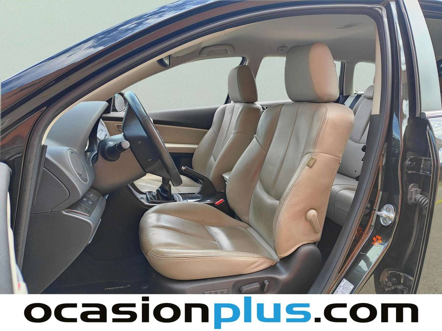 Foto asientos delanteros Mazda Mazda6 Mazda Mazda 6 2.0 Sportwagon Luxury (140 CV)