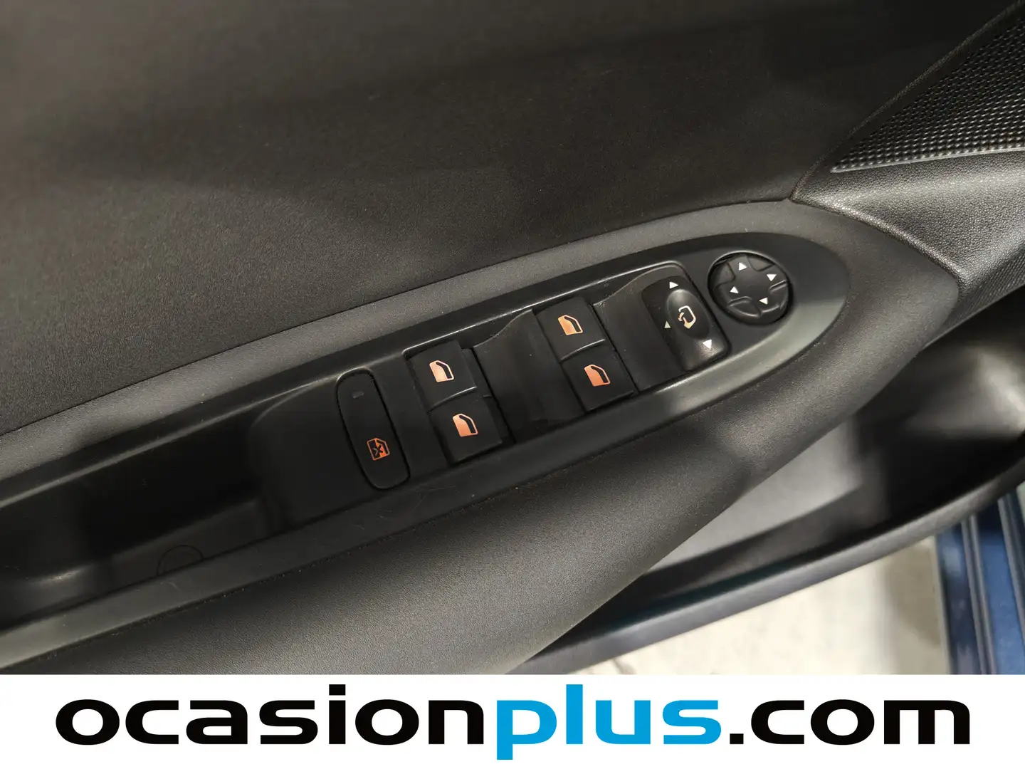 Foto Citroën C4 Citroen C4 1.6 e-HDI Collection (114 CV)