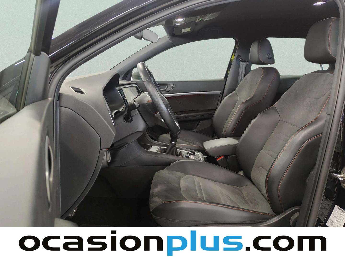 Foto asientos delanteros Seat Ateca Seat Ateca 1.5 TSI S&S FR Special Edition (150 CV)