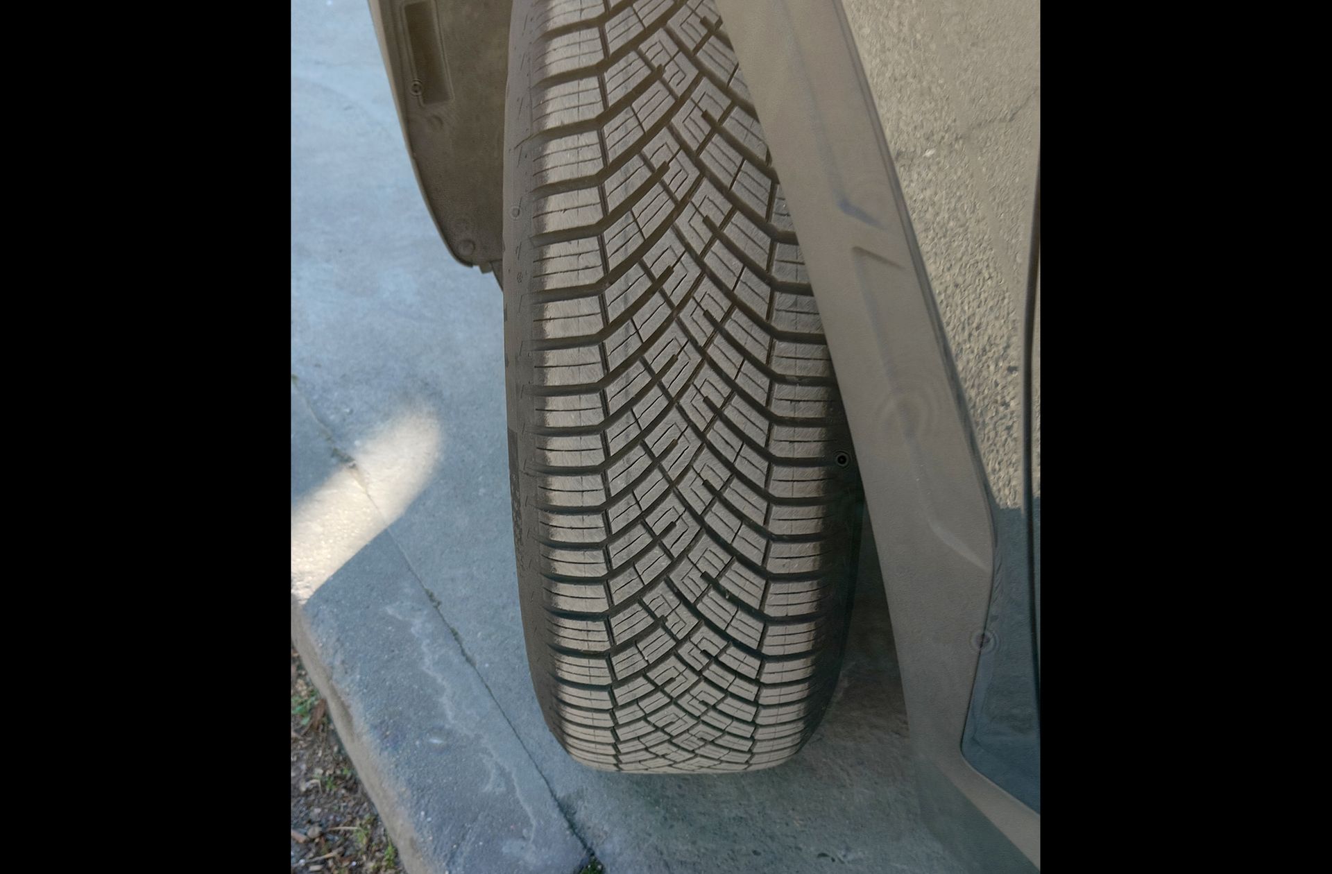 Hyundai Tucson 1.6 T-GDi 48V Maxx - foto 32